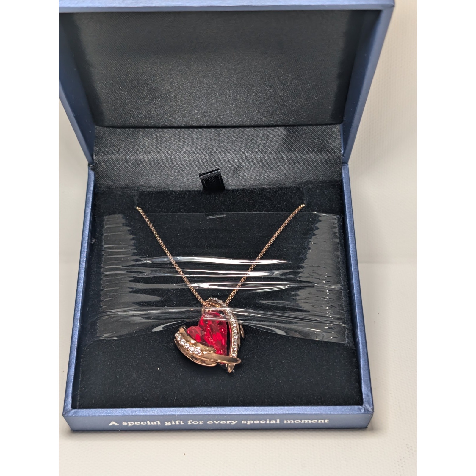 Cde Red Heart Pendant Necklace Rose Gold Plated Crystal Gift Box Jewelry